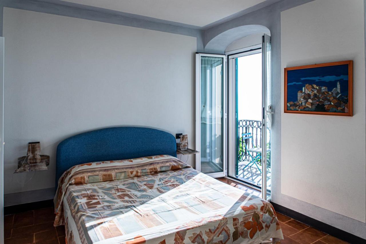 לאווניה Olivenere Agriturismo מראה חיצוני תמונה