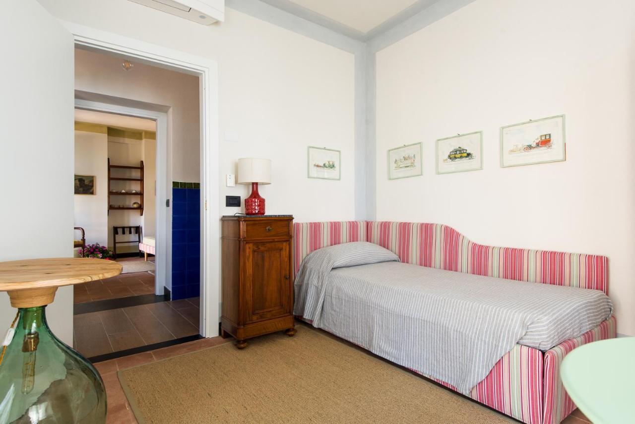 לאווניה Olivenere Agriturismo מראה חיצוני תמונה